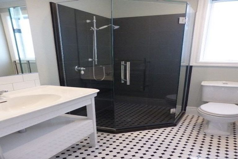 Photo of property in 49 Tinakori Road, Thorndon, Wellington, 6011