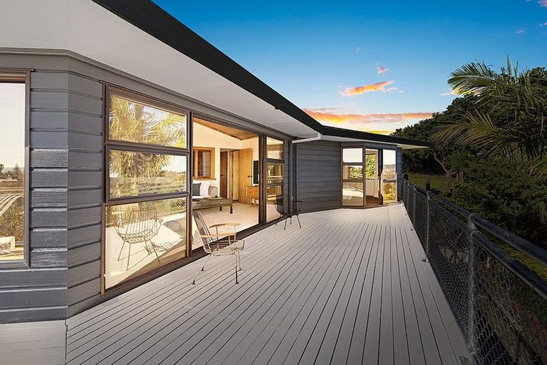 Photo of property in 31b Moffat Road, Red Beach, 0932