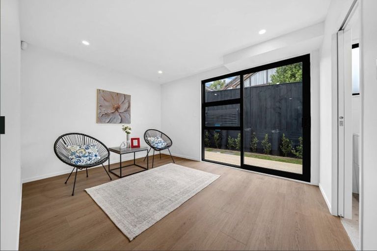 Photo of property in 8/20 Ayr Road, Pakuranga, Auckland, 2010