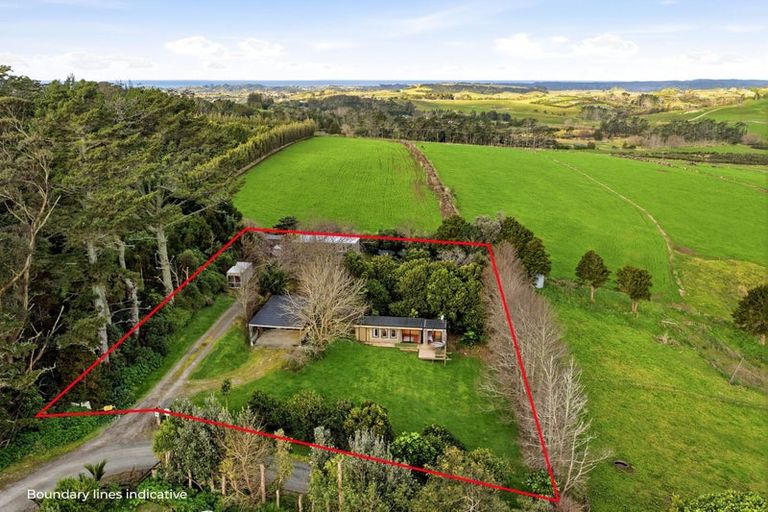 Photo of property in 497a Tara Road, Mangawhai, 0573