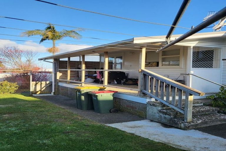 Photo of property in 11 Ellen Avenue, Hillcrest, Auckland, 0627