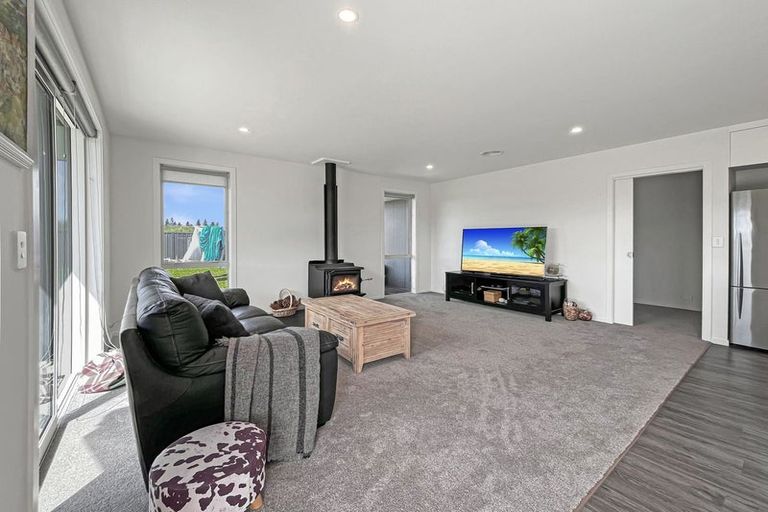 Photo of property in 7 Aoraki Crescent, Twizel, 7901