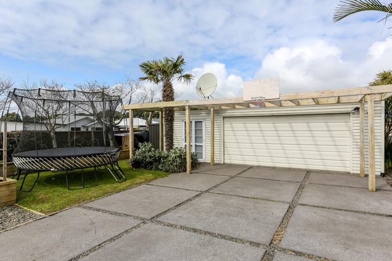 Photo of property in 26 Sackville Street, Fitzroy, New Plymouth, 4312