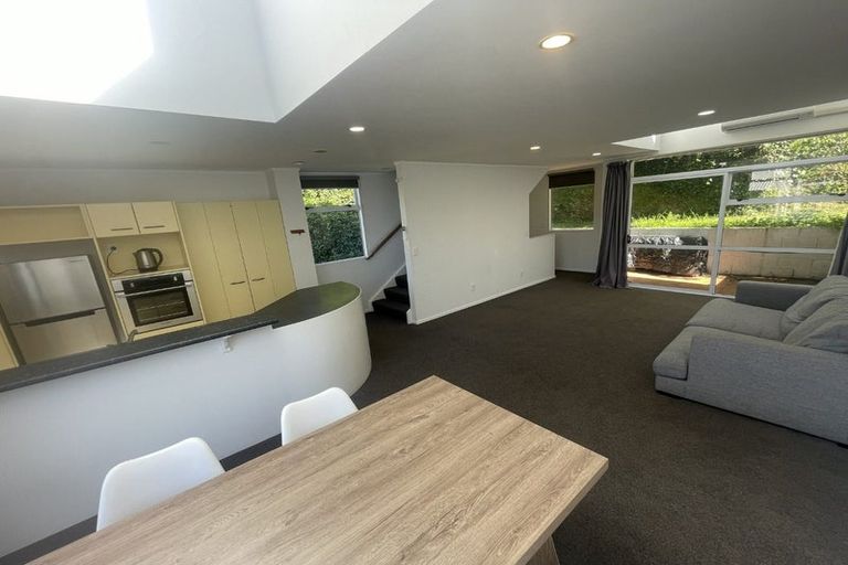 Photo of property in Fernhill Flats, 5/324 The Terrace, Te Aro, Wellington, 6011
