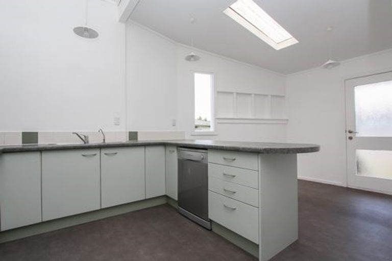 Photo of property in 209 Galloway Street, Hamilton East, Hamilton, 3216