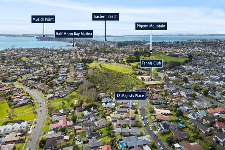 Photo of property in 18 Majesty Place, Half Moon Bay, Auckland, 2012