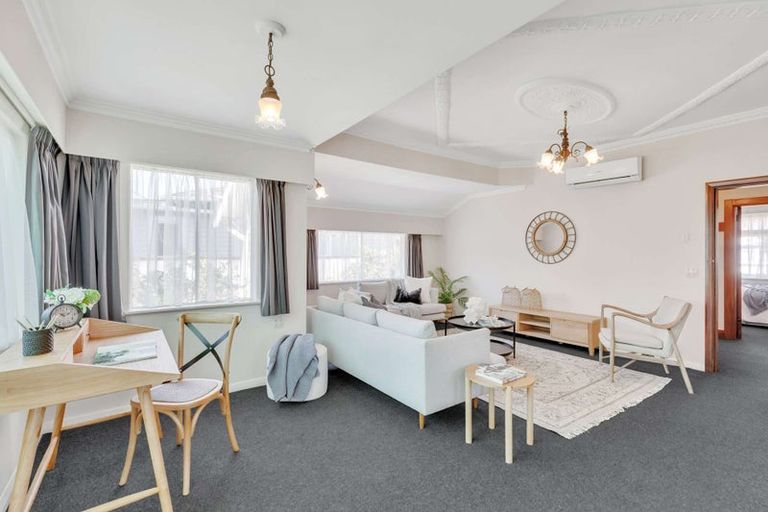 Photo of property in 38 Miro Street, Takaro, Palmerston North, 4410