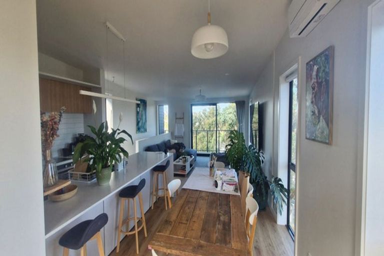 Photo of property in 4 Silvereye Way, Johnsonville, Wellington, 6037