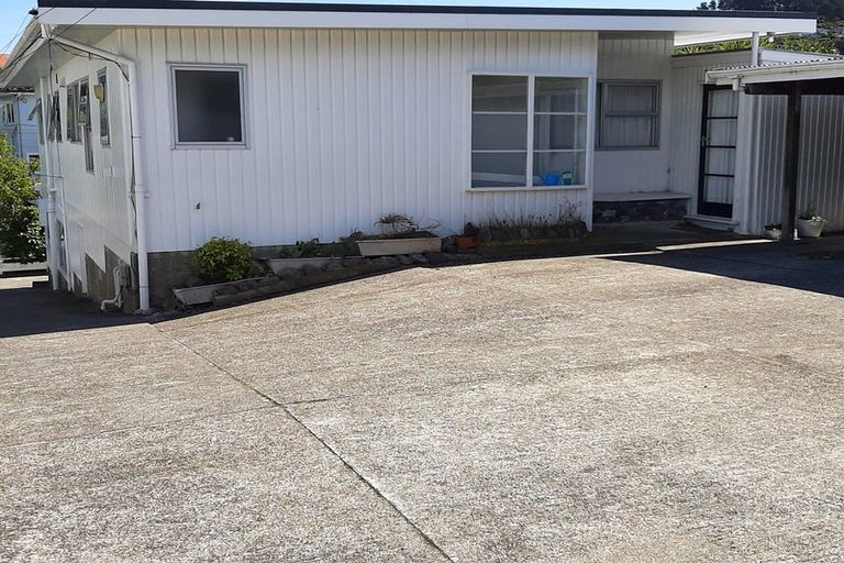 Photo of property in 1/3 Ngaio Gorge Road, Ngaio, Wellington, 6035