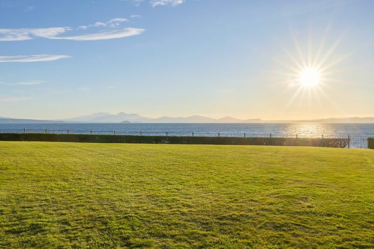 Photo of property in 43 Victory Drive, Wharewaka, Taupo, 3330