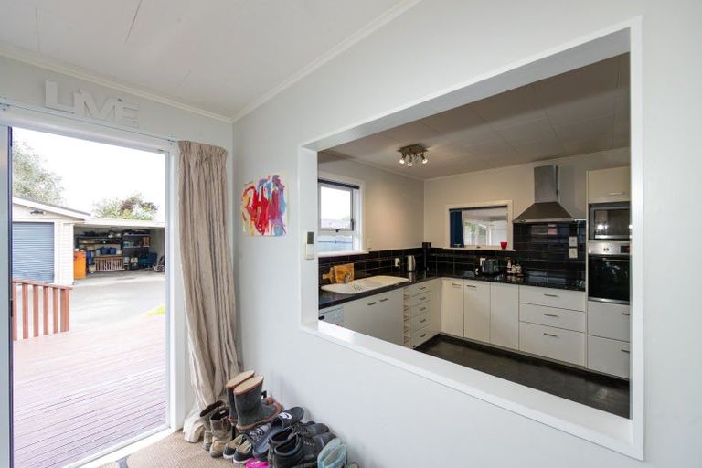 Photo of property in 43 Bill Hercock Street, Pirimai, Napier, 4112