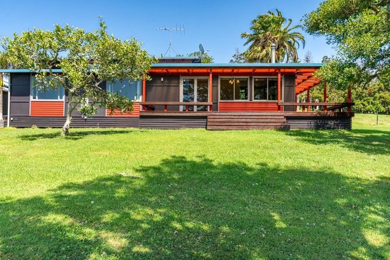 Photo of property in 390 Tara Road, Mangawhai, Kaiwaka, 0573