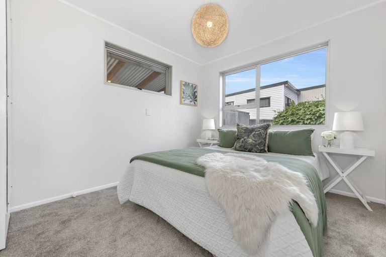 Photo of property in 118 Rowandale Avenue, Manurewa, Auckland, 2102