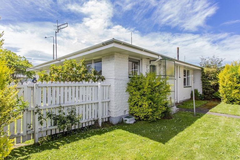 Photo of property in 4/17 Elizabeth Street, Riccarton, Christchurch, 8011