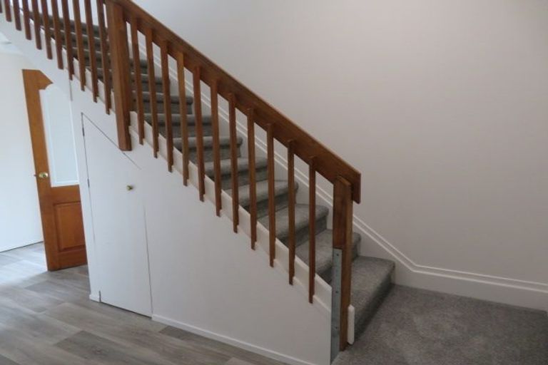 Photo of property in 4171a Great North Road, Glen Eden, Auckland, 0602