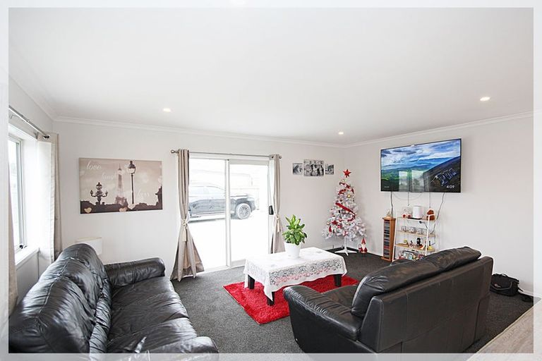 Photo of property in 26a Johnston Street, Foxton, 4814