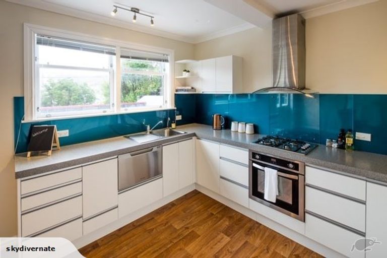 Photo of property in 14a Freeling Street, Island Bay, Wellington, 6023