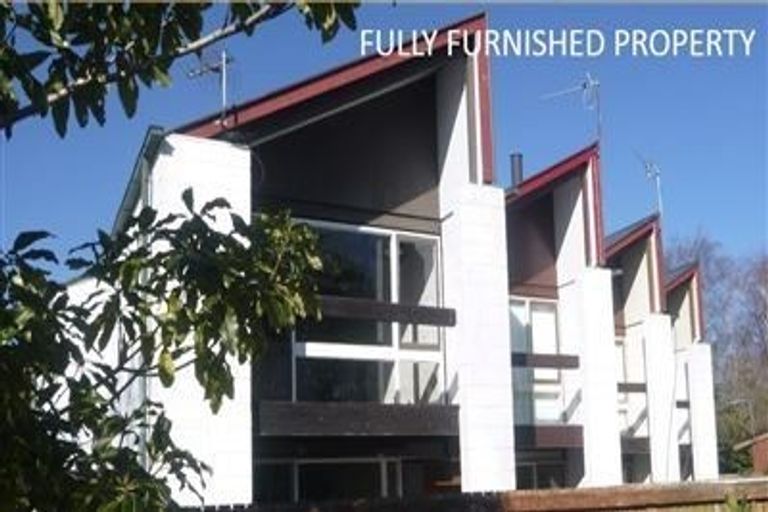 Photo of property in 1/33 Newbridge Place, Ilam, Christchurch, 8041