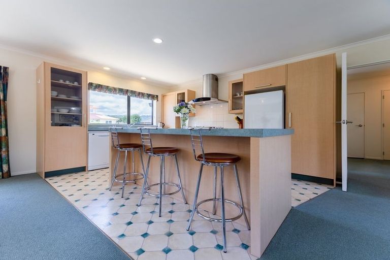Photo of property in 40 Campion Road, Waikanae Beach, Waikanae, 5036