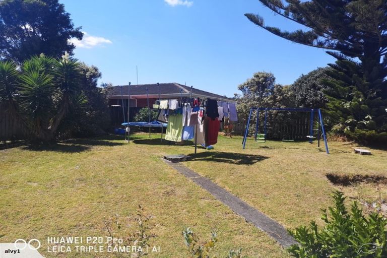 Photo of property in 16 Galilee Avenue, Red Hill, Papakura, 2110