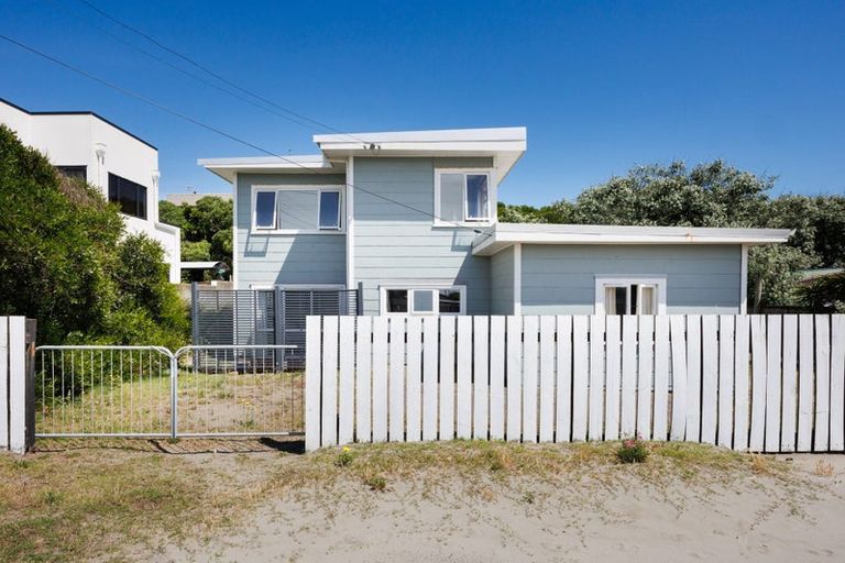 Photo of property in 4 Hunia Terrace, Himatangi Beach, Foxton, 4891
