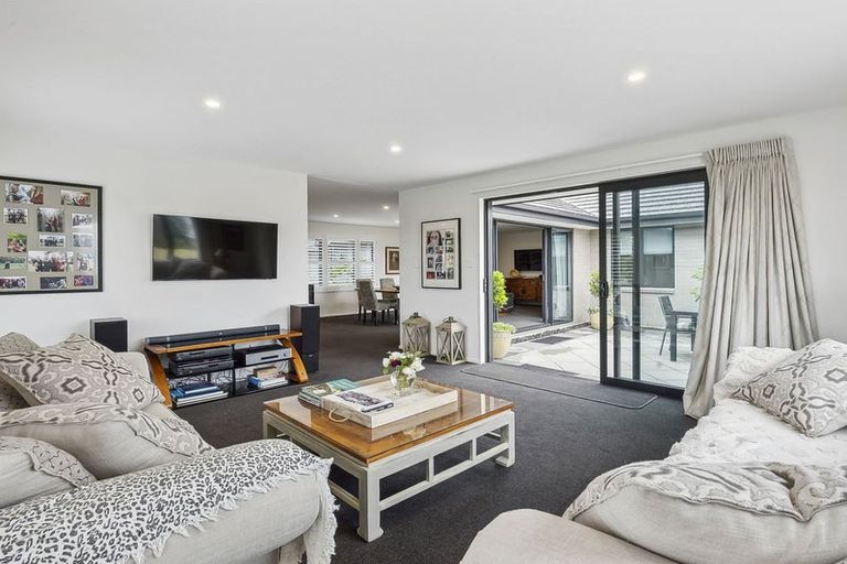 Photo of property in 20 Mallard Drive, Waihola, Outram, 9073