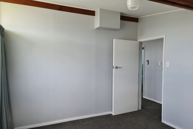 Photo of property in 2 Drury Street, Cloverlea, Palmerston North, 4412