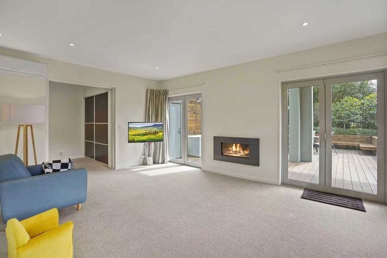 Photo of property in 33d Hackthorne Road, Cashmere, Christchurch, 8022