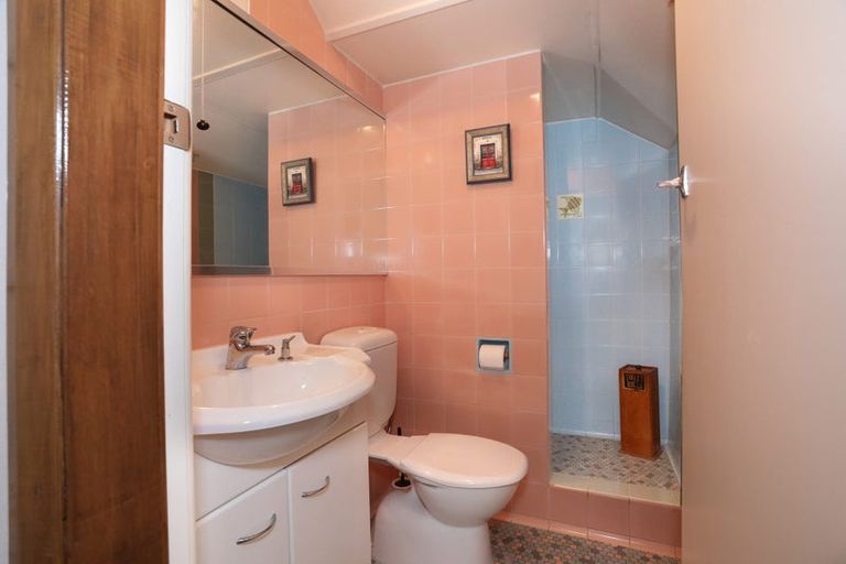 Photo of property in 2 Sandon Road, Feilding, 4702