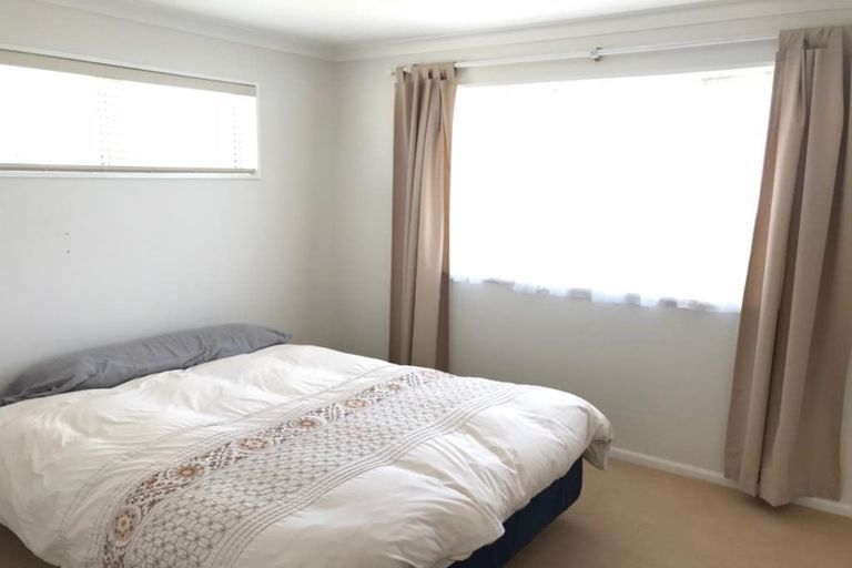 Photo of property in 52 Titirangi Crescent, Parklands, Christchurch, 8083