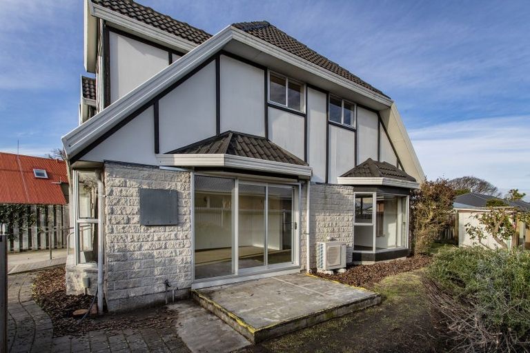 Photo of property in 140 Matsons Avenue, Papanui, Christchurch, 8053