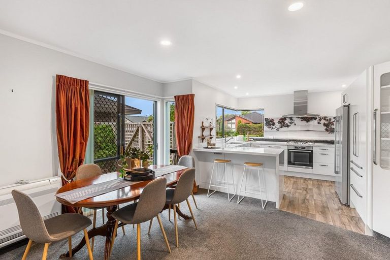 Photo of property in 67 Cedar Drive, Paraparaumu Beach, Paraparaumu, 5032