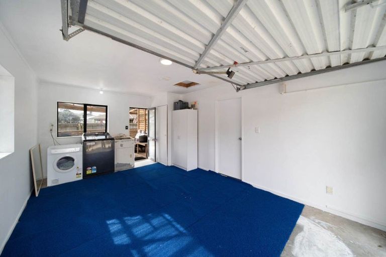 Photo of property in 10 Horlicks Place, Randwick Park, Auckland, 2105