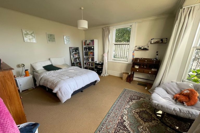 Photo of property in 13 Tinakori Road, Thorndon, Wellington, 6011