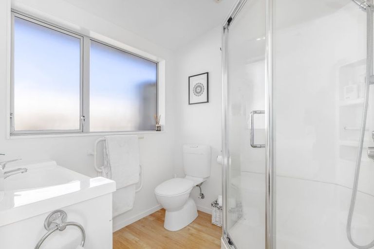 Photo of property in 102 Weggery Drive, Waikanae Beach, Waikanae, 5036