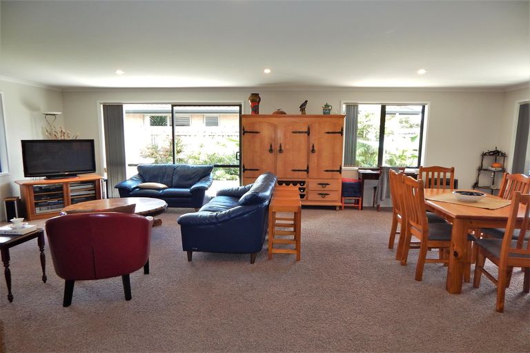 Photo of property in 43 Charlotte Kemp Drive, Kerikeri, 0230