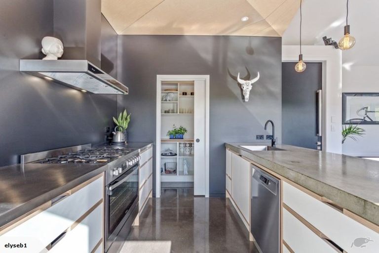 Photo of property in 3/61 Osborne Road, Amberley, 7410