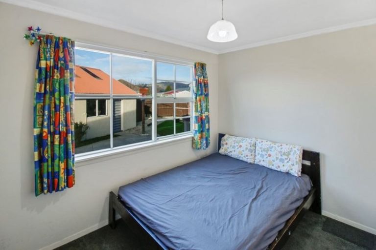 Photo of property in 62 Hargood Street, Woolston, Christchurch, 8062