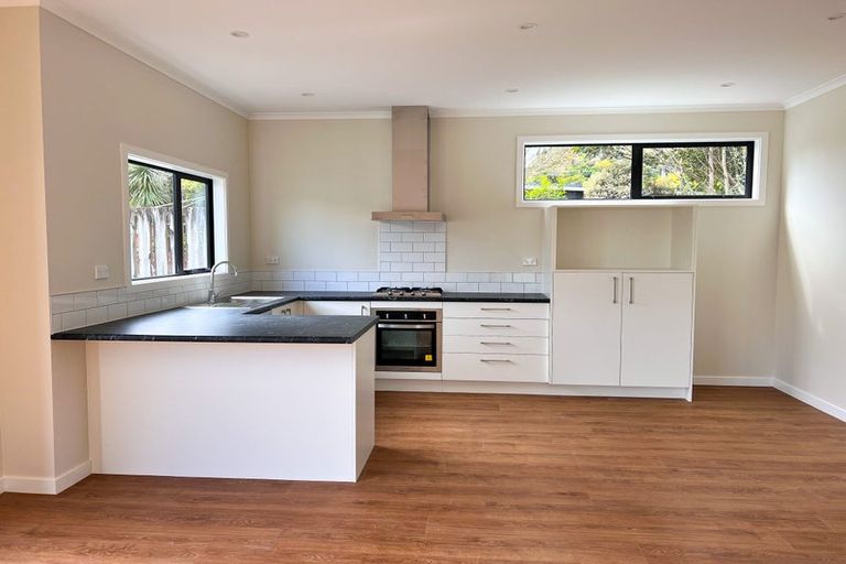 Photo of property in 392a Cambridge Terrace, Naenae, Lower Hutt, 5011