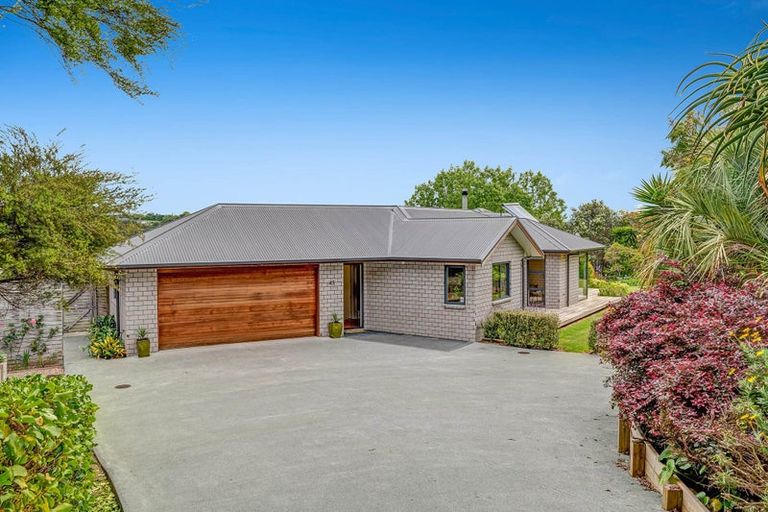 Photo of property in 47 Mccallum Drive, Sandspit, Warkworth, 0982