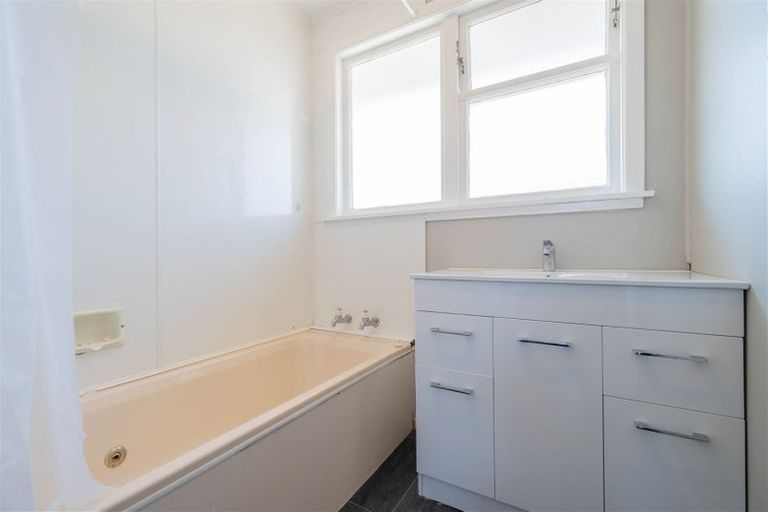 Photo of property in 26 Mararoa Drive, Manapouri, 9679