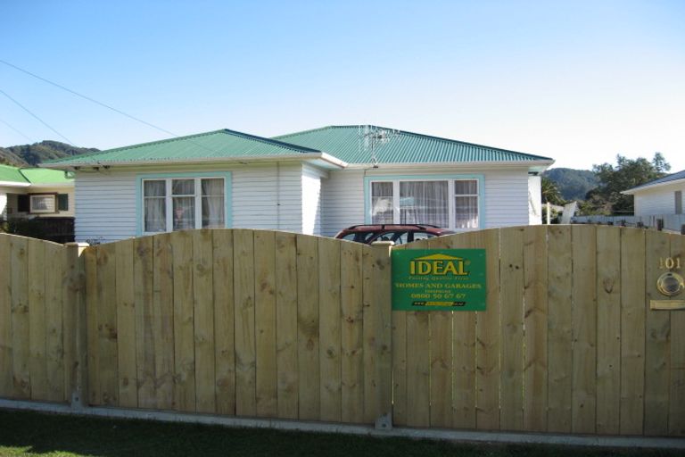 Photo of property in 101 Moohan Street, Wainuiomata, Lower Hutt, 5014