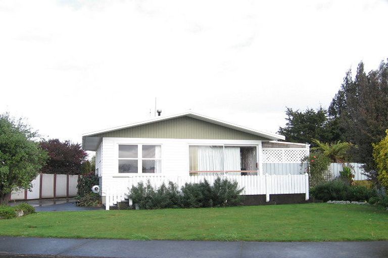 Photo of property in 549 Lowe Street, Camberley, Hastings, 4120