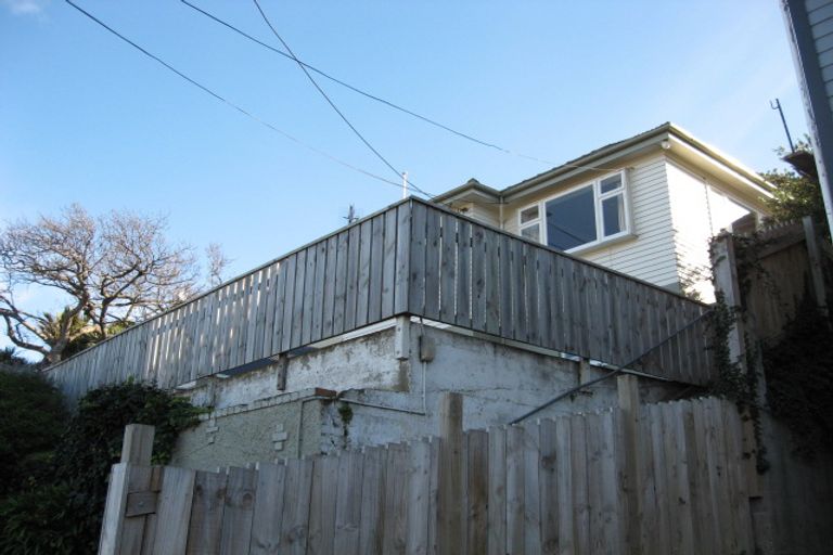 Photo of property in 35 Upper Bourke Street, Kilbirnie, Wellington, 6022