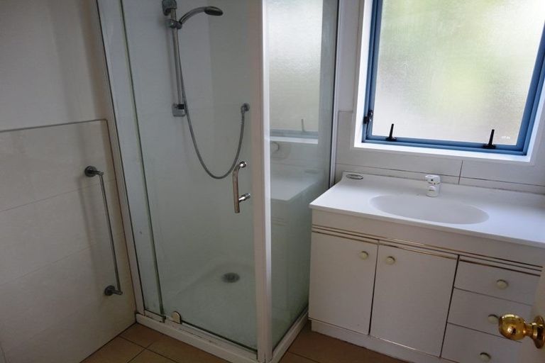 Photo of property in 710a Pakuranga Road, Howick, Auckland, 2010