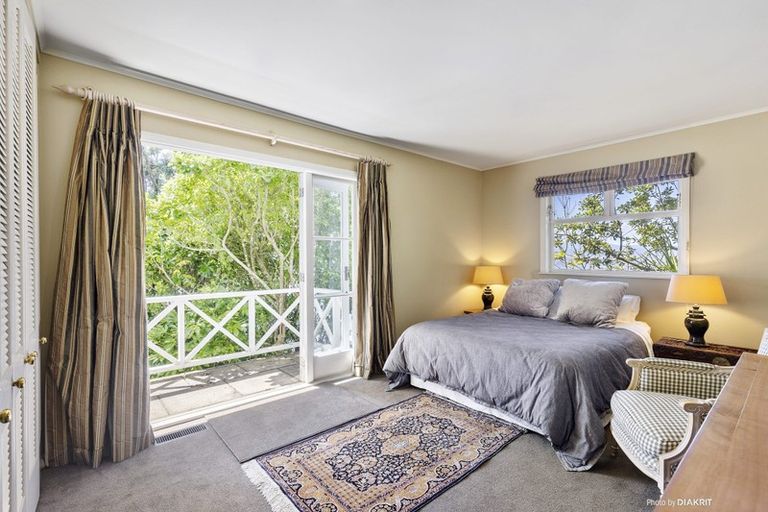 Photo of property in 14 Lookout Road, Roseneath, Wellington, 6011