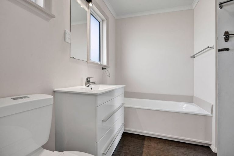 Photo of property in 50 Celia Street, Stratford, 4332