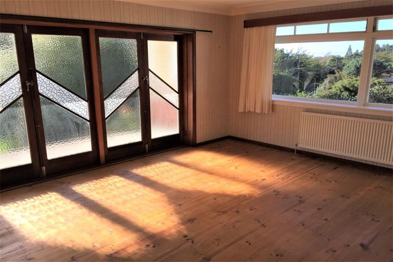 Photo of property in 90 Oxford Road, Okato, 4335