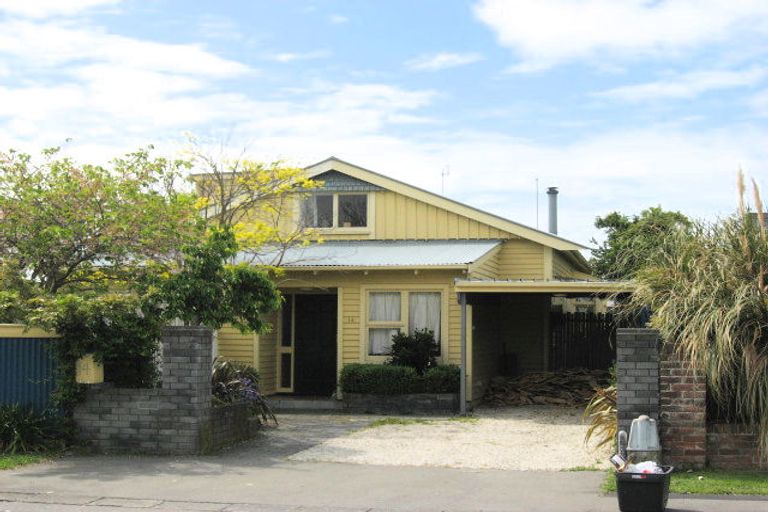 Photo of property in 14 Akaroa Street, Kaiapoi, 7630