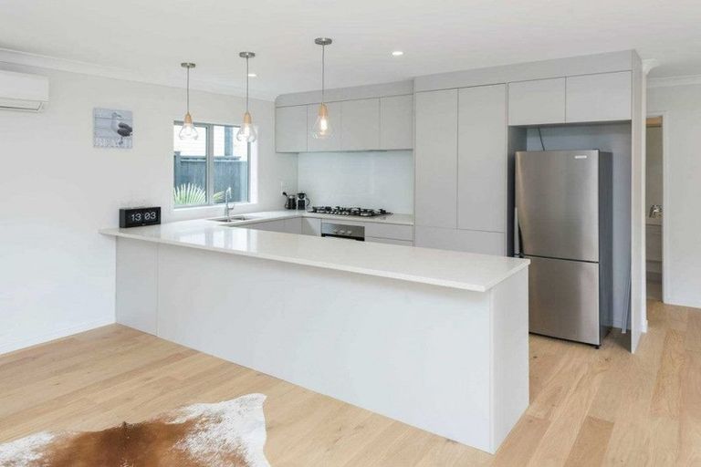 Photo of property in 139b Bucklands Beach Road, Bucklands Beach, Auckland, 2012